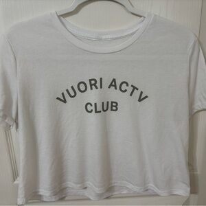 Women’s Vuori ACTV Club crop tee size medium